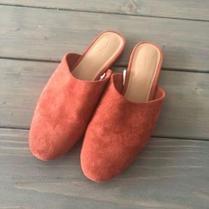 Universal Thread Suede Mules Size 9.5